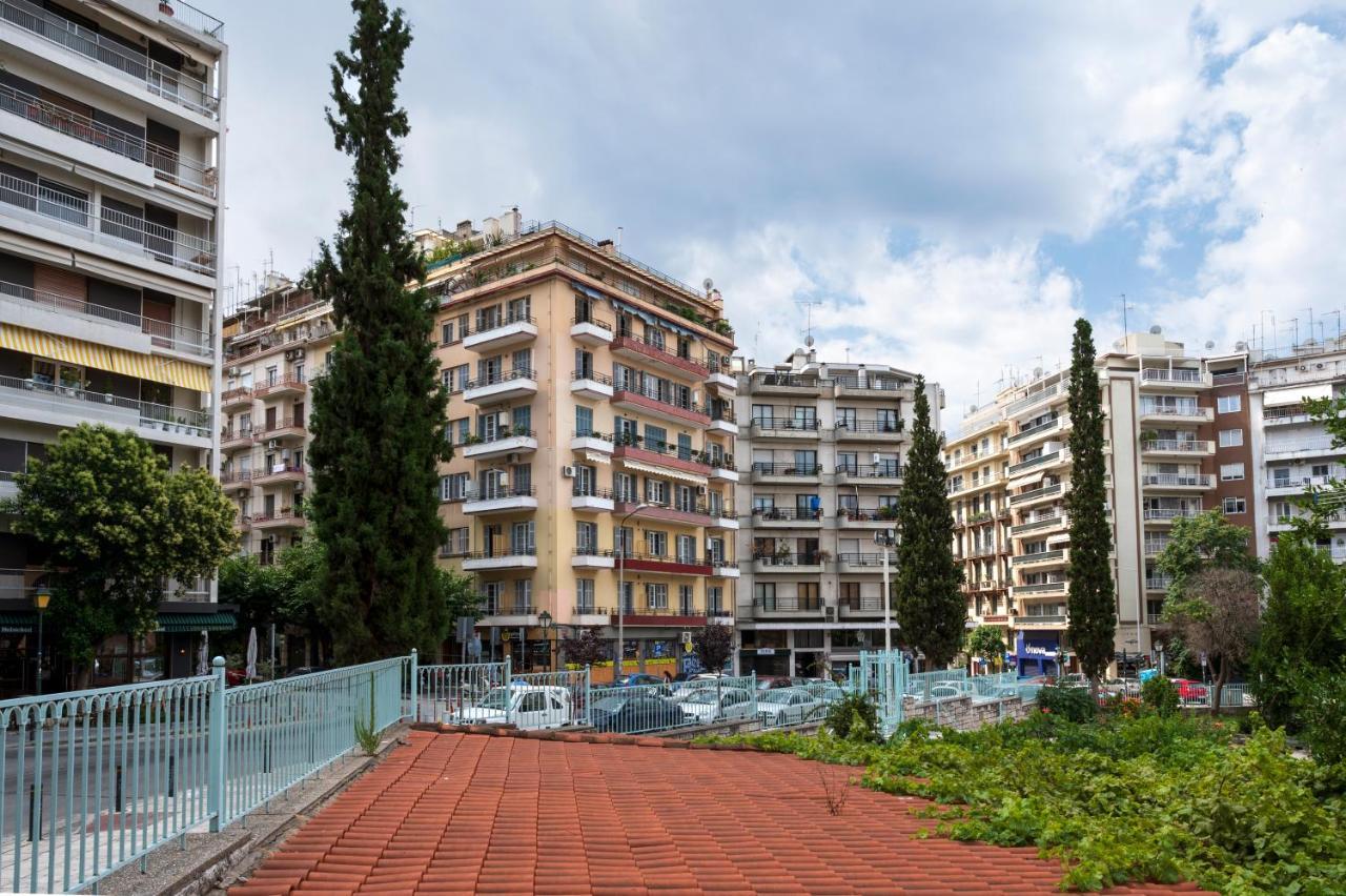 Deluxe Residence Uncle Vassos Tesalonika Bagian luar foto